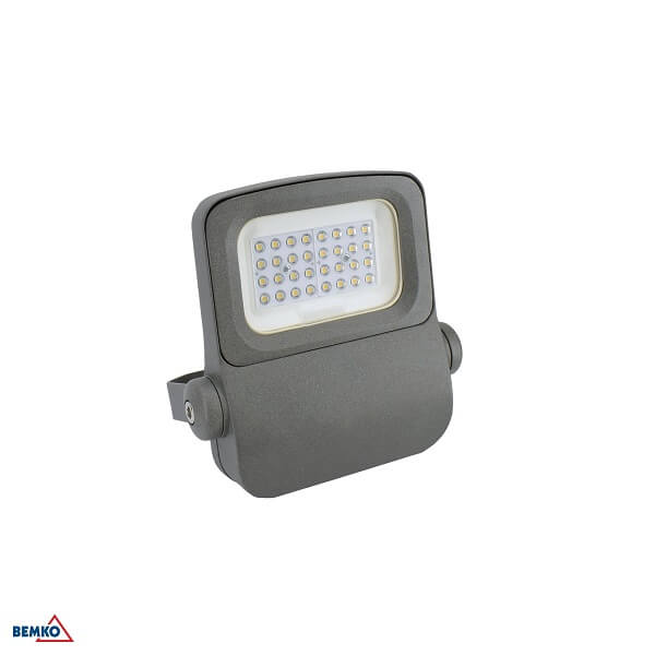 C66-LFC-030DG-4K-9090 LED REFLEKTOR 30W 4000K CAMPUS IP66 3600lm 90X90 SIVI