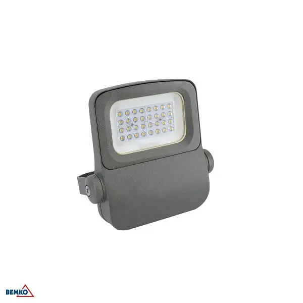 C66-LFC-030DG-4K-9090 LED REFLEKTOR 30W 4000K CAMPUS IP66 3600lm 90X90 SIVI