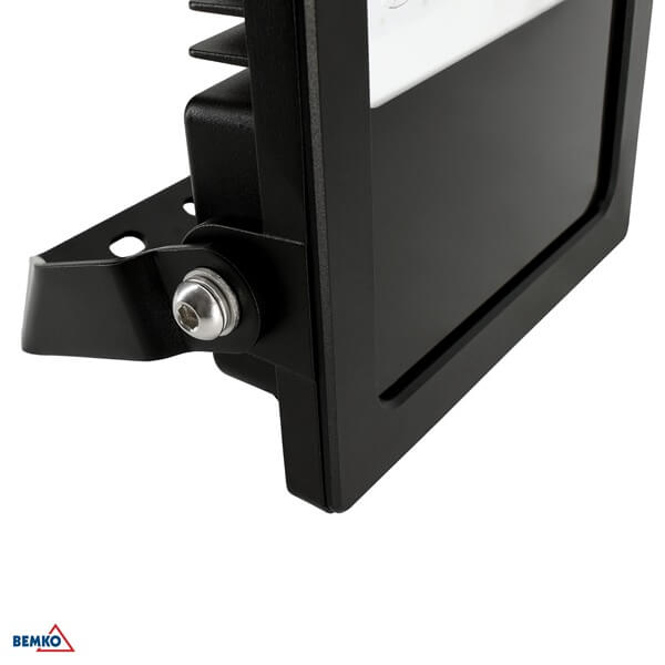 C66-LFT-050BL-CCT-9090 LED REFLEKTOR 50W 3K/4K/5K TESSA CCT IP66 7500lm 90X90 CRNI