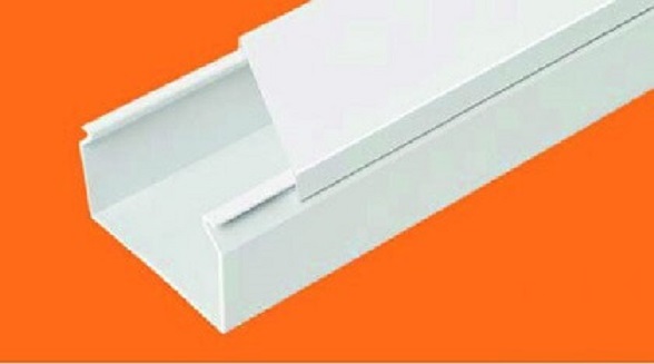 KANAL PVC INST. 60X40 BIJELI 2m (P-24m)