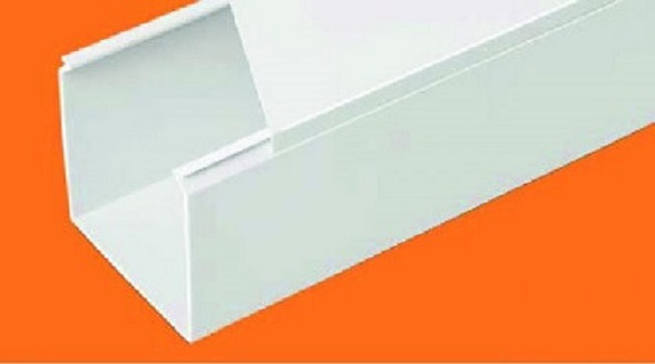 KANAL PVC INST. 60X60 BIJELI 2m (P-16m)