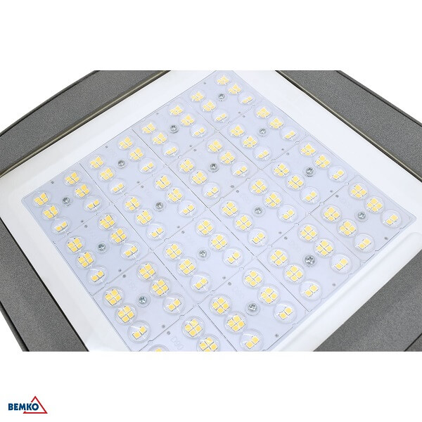 S-C66-LFC-100DG-3K-9090 LED REFLEKTOR 100W 3000K CAMPUS IP66 15000lm 90X90 SIVI